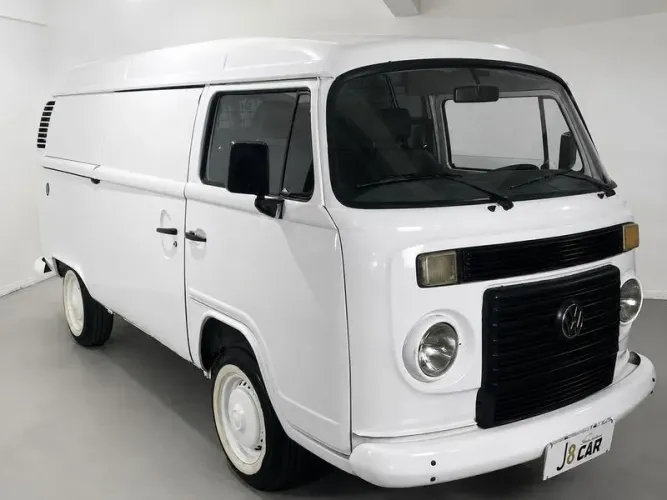 Volkswagen Kombi Furgão 1.4 MI Total Flex 8V 2011