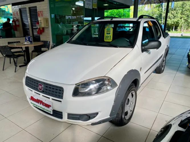 Fiat Strada Working Celeb.1.4 Fire Flex 8V CD 2013