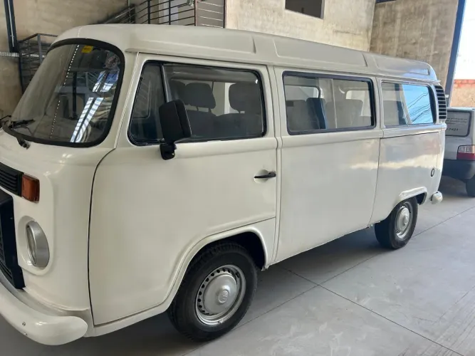 Volkswagen Kombi Standard 1.4 MI Total Flex 8V 2008