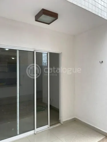 Residencial Vitória Régia térreo para moradia ou investimento com 84 metros de área privad