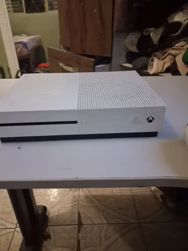 Xbox One S