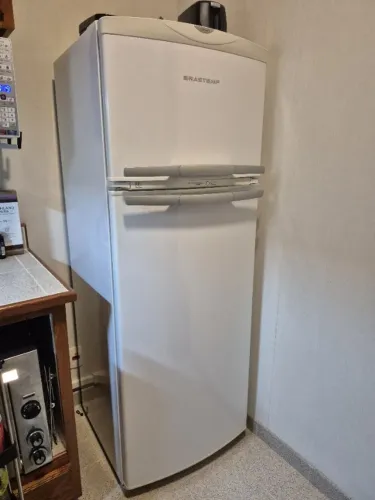 Geladeira Brastemp 127v 324 L