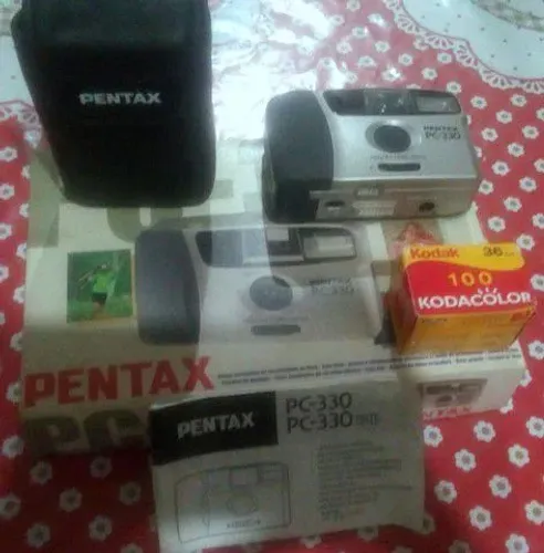 Câmera Pentax PC-330