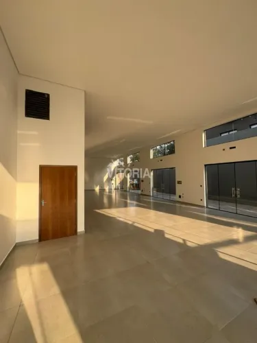 Locação Sala Comercial, Vila Santa Cândida 230 m²