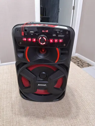 Vendo caixa amplificada ANVOX AM/FM/Bluetooth