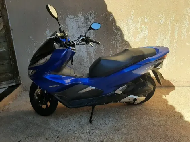 Moto Honda PCX 150cc.