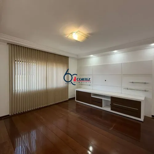 Casa com 4 dormitórios para alugar, 174 m² por R$ 3.989,96/mês - Centro - Rio Claro/SP