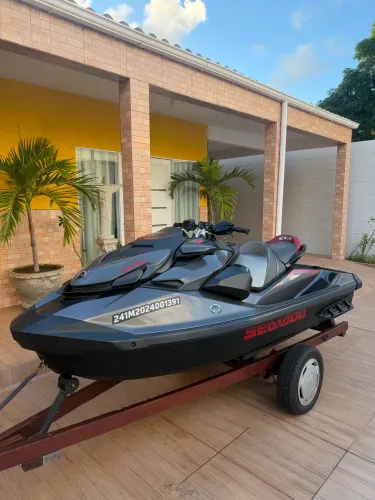 JETSKI SEADOO GTRX300 R$ 128.000 TEL. *