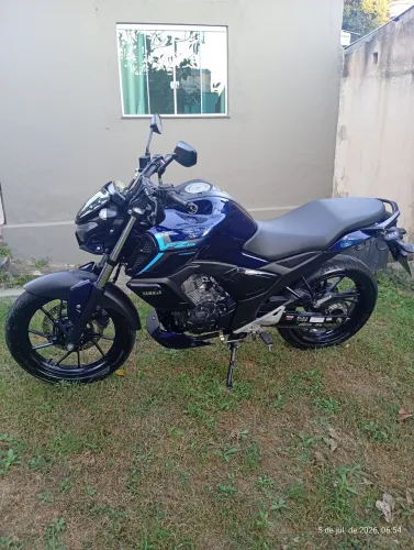 Yamaha FZ15 connected ABS apenas 8.000km