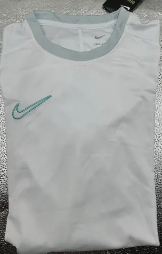 Conjunto Nike de basquete