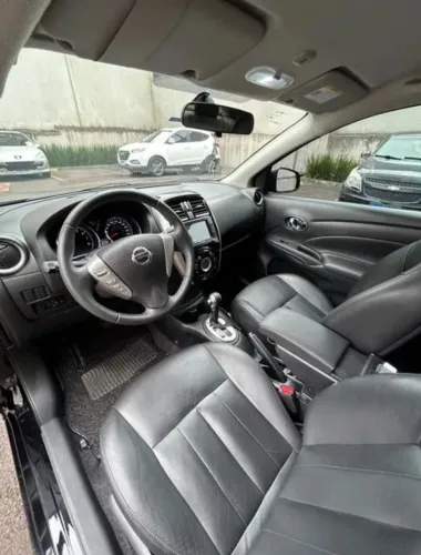 Nissan Versa Unique 1.6 16V Flexstart 4P Aut. 2017