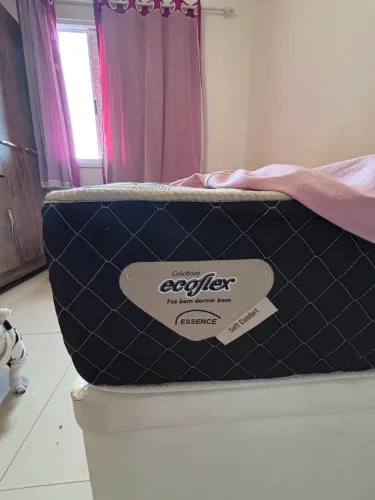 Cama box baú