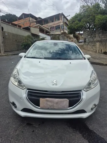 Peugeot 208 Griffe 1.6 Flex 16V 5P Aut. 2015