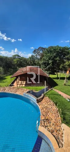 Chácara para Venda em Jarinu, 6 dormitórios, 1 suíte, 5 banheiros, 10 vagas