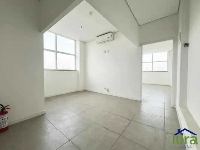Sala Para Locacao de 48 Mts., Divisorias, Ar Condicionado, No Centro de Osasco, Sp.