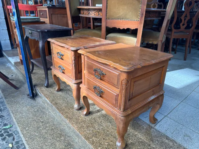 Par mesa de cabeceira