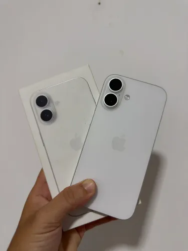 iPhone 16