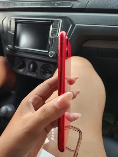 iPhone 11 usado excelente c caixa