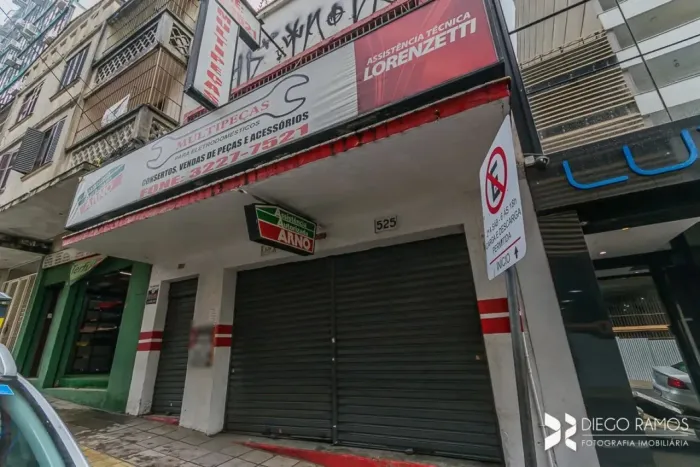 Loja com depósito