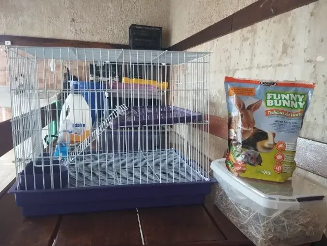 Pacotão gaiola, ração funny bunny e feno tiffon 