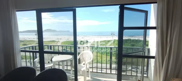 Apartamento Frente Mar na Praia do Forte