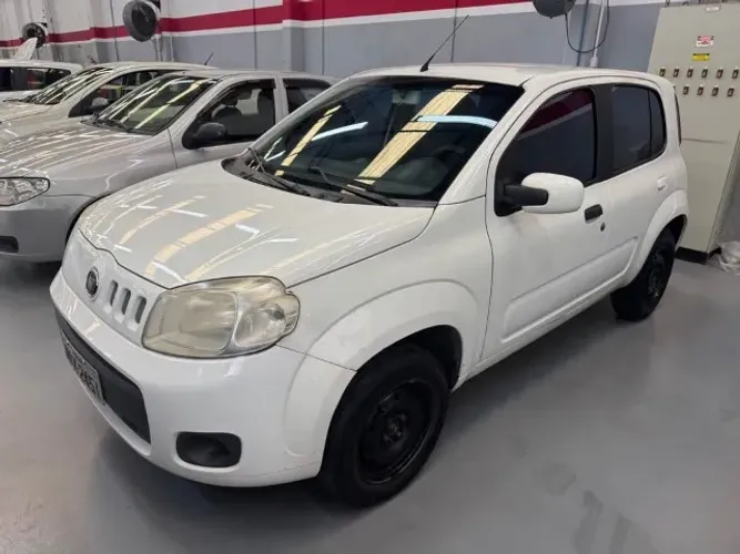Fiat Uno Vivace/rua 1.0 EVO Fire Flex 8V 5P 2012
