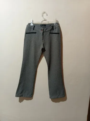 Calça pantalona da Madame Ms n.40