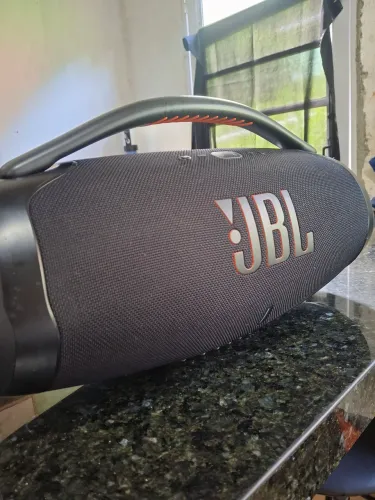 Jbl bombox 3 novo