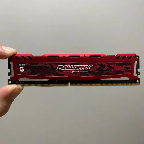 Memória RAM Gamer 8GB DDR4 2666MHz Crucial Ballistix Desktop Vermelha
