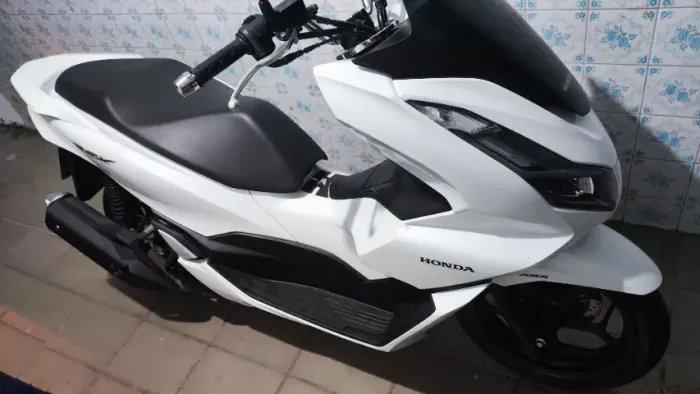 Honda PCX 160 2023 Baixo KM