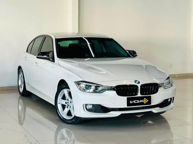 BMW 320I A 2.0 Turbo/activeflex 16V 184cv 4P 2015