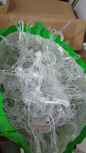 Cabide infantil em acrílico pra loja baby kids