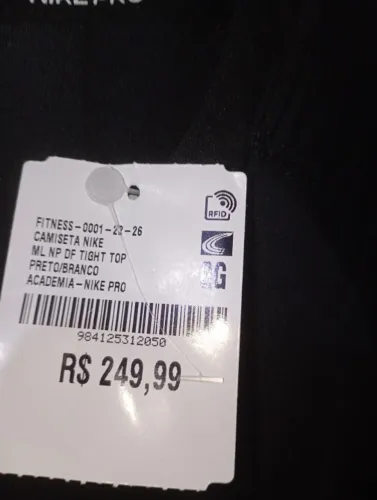 Camiseta Nike Pro compressão 