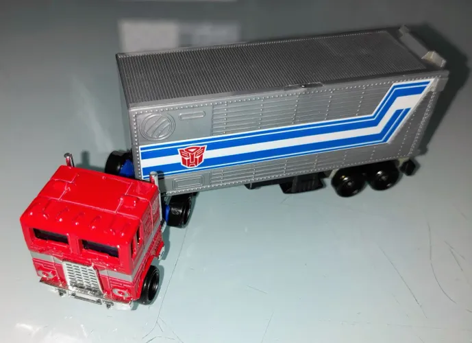Optimus Prime Track Fleet