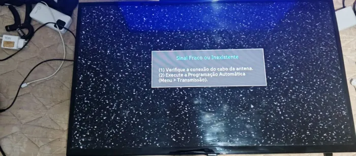 Vendo 2 tvs,1 tv SAMSUNG e 1 Tv philcon(dúvidas só ler a descrição)