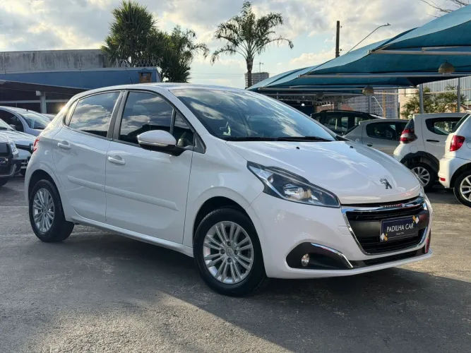 Peugeot 208 Allure 1.6 Flex 16V 5P Aut. 2017