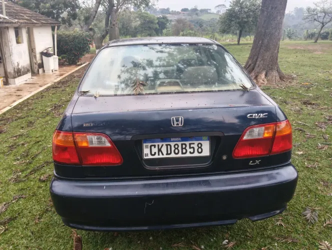 Honda Civic Sedan LX 1.6 16V Aut. 4P 1999