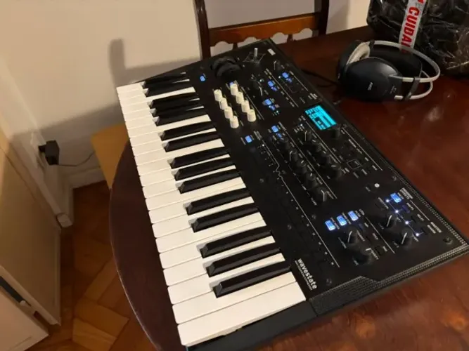 Sintetizador Korg Wavestate