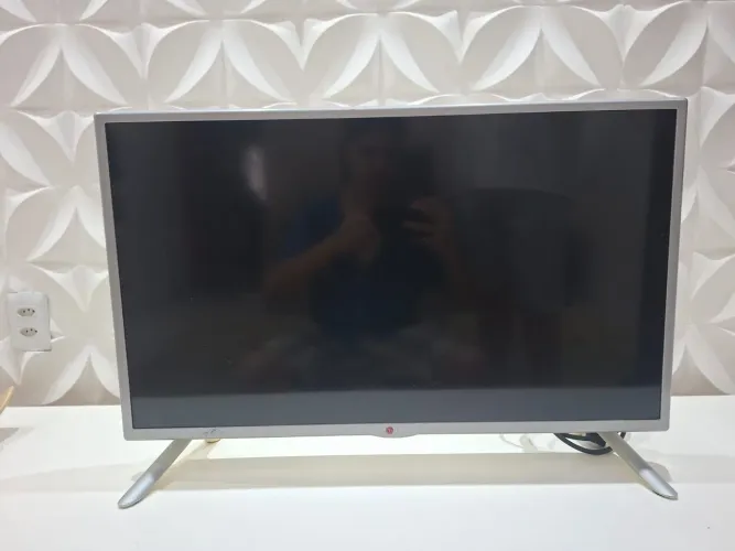 TV-LG-SMART-32