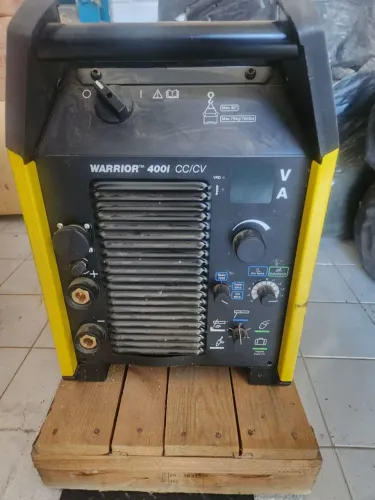 Máquina de solda Warriors