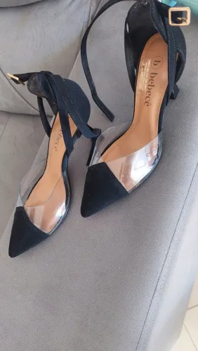 Salto feminino elegante