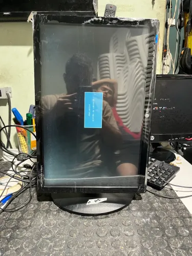 Vende-se monitor de 19
