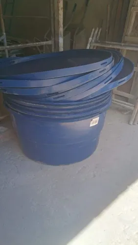 Caixa d'água 310L pronta para instalar