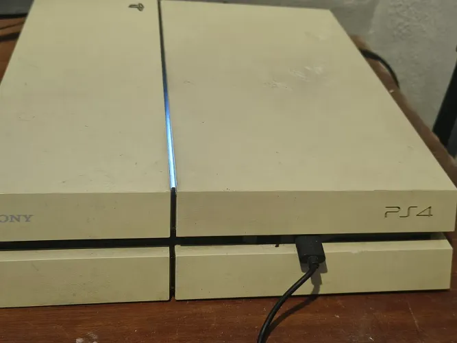 PS4 com 18 jogos fisicos