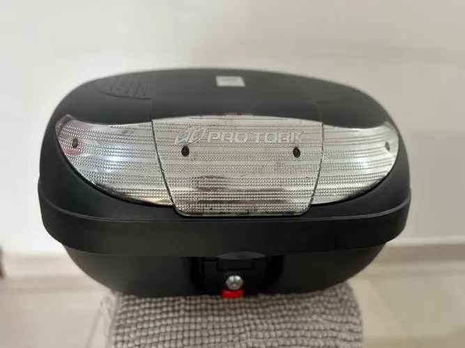 Baú Moto Pro Tork 45 Litros Novo + Grelha Opcional à parte 