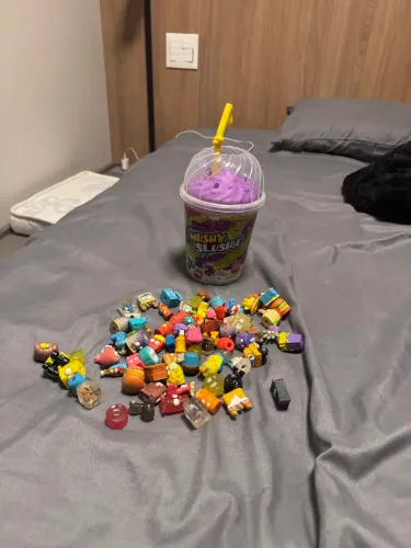LATA MUSHY SLUSHIE + 85 TRASH PACK