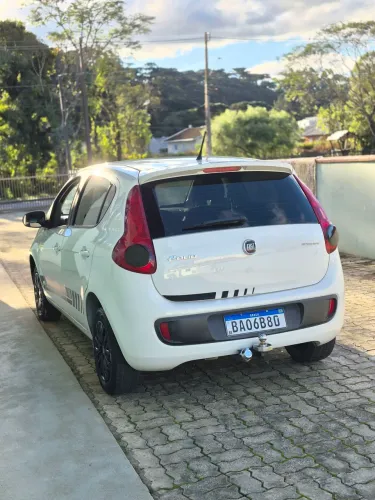 Fiat Palio Attractive 1.0 EVO Fire Flex 8V 5P 2016