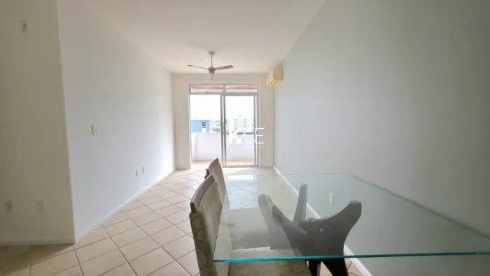 Apartamento à venda no bairro Estreito em Florianópolis