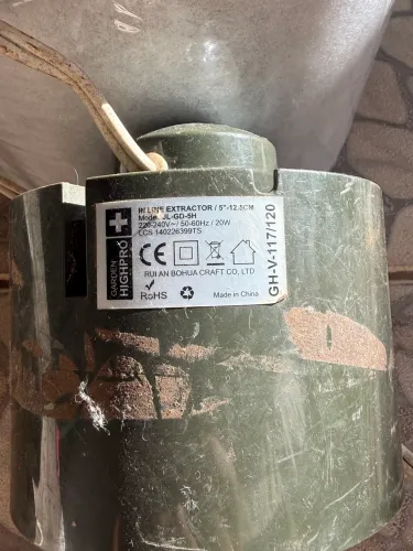 Exaustor + filtro de carvão ativado