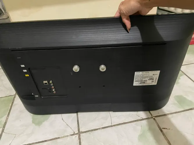 Tv smart para descarte